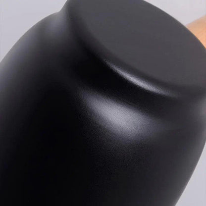 Kinkiet Ścienny Liora LED Nowoczesna Lampa w Trzech Kolorach z Możliwością Podłączenia do Gniazdka